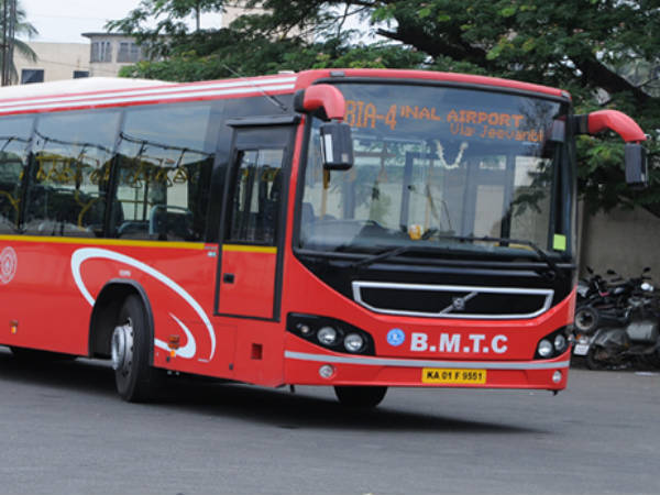 അഹ്മദാബാദിൽ നിന്ന് കുംഭൽഗർഹിലേക്ക് എങ്ങനെ എത്തിച്ചേരാം