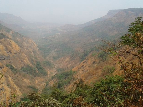 മാഥേരാന് എന്നാല്
