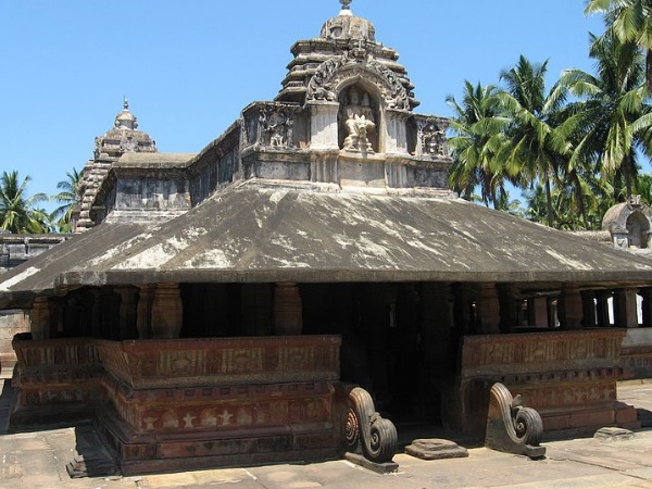 മധുകേശ്വര് ക്ഷേത്രം