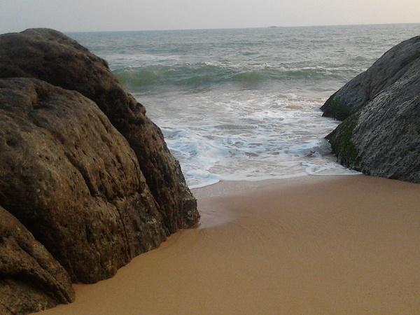മുട്ടം ബീച്ച്.