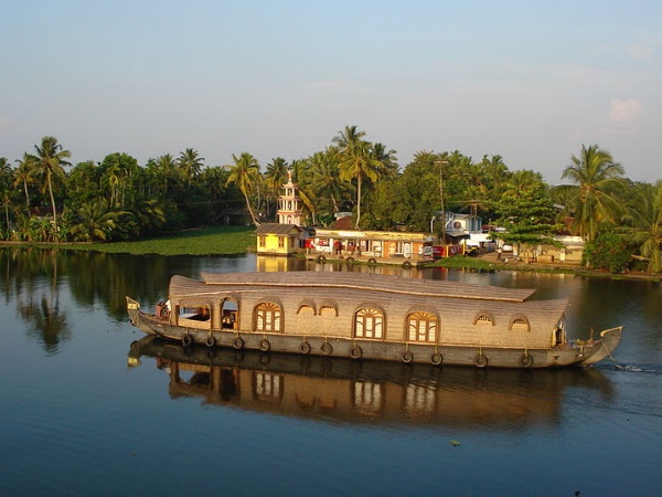 കുട്ടനാട്ടിലേക്ക്