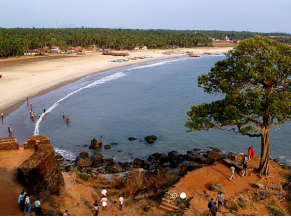 ചരിത്രവും ആഢംബരവും ഒത്തുചേരുന്ന ബേക്കല് ബീച്ച്
