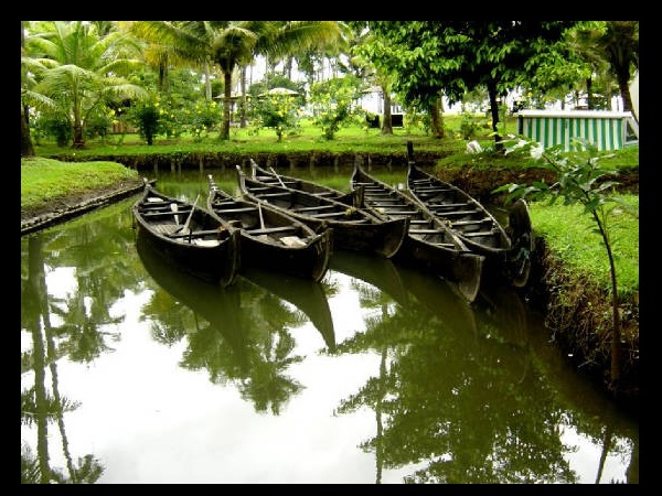 കുമരകം