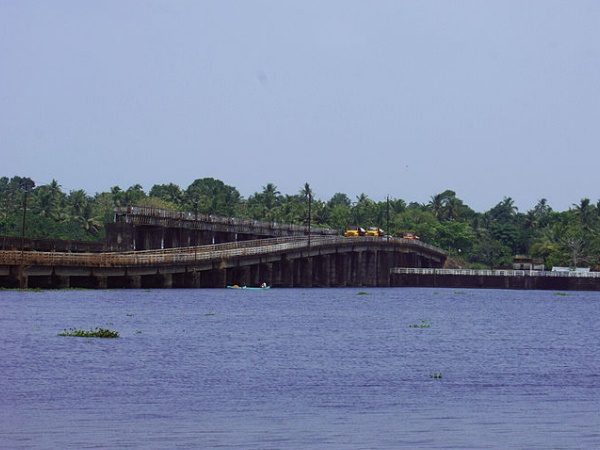 തണ്ണീർമുക്കം ബണ്ട്