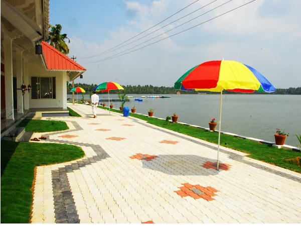 ഇവിടെ എത്തിയാൽ