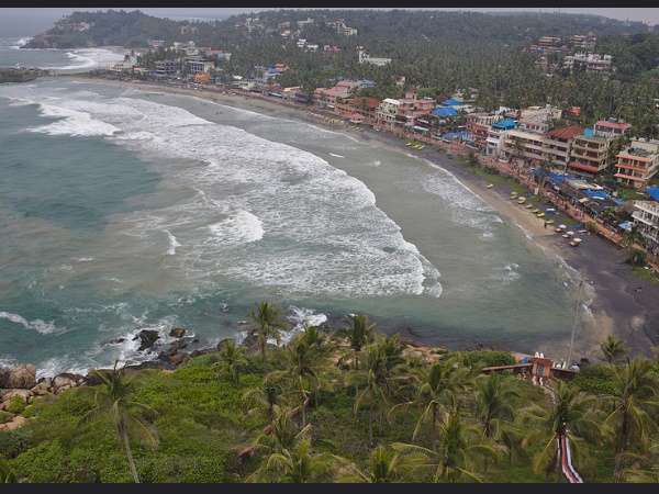 ബീച്ചെന്നാൽ അത് കോവളം