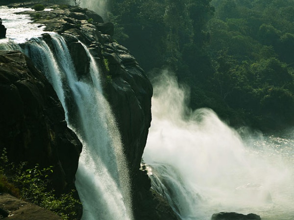 നയാഗ്രയ്ക്ക് പകരം സ്വന്തം അതിരപ്പള്ളി