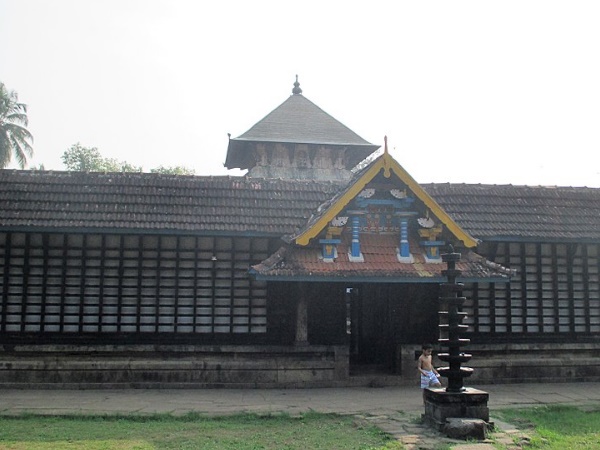 തിരുനാവായ നാവാമുകുന്ദ ക്ഷേത്രം