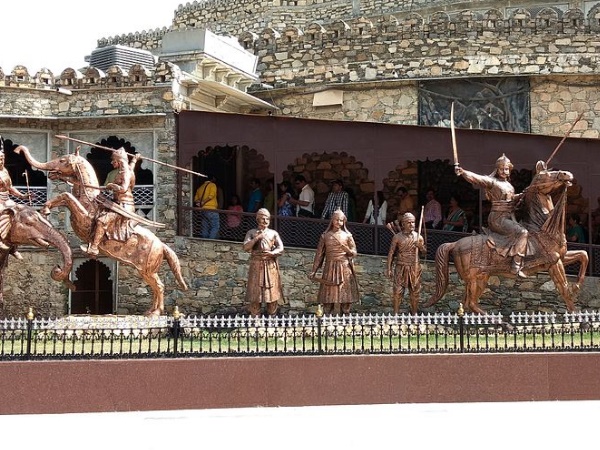 ഹൽദിഘട്ടി നാടിൻറെ ഇതിഹാസ പൂർണ്ണമായ ചരിത്രം