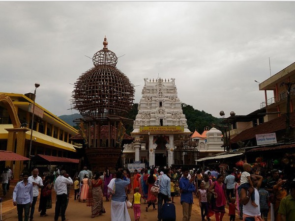 വിശ്വാസികൾക്കായി