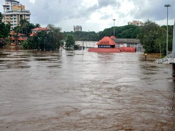 തകർന്നടിഞ്ഞ വിനോദ സഞ്ചാര രംഗം