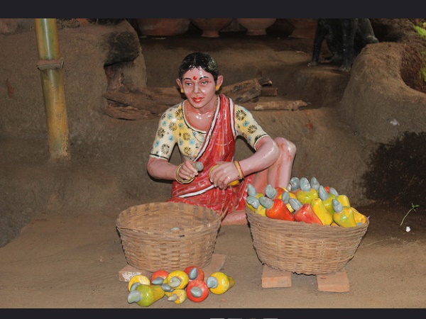 കലകളിലുറങ്ങുന്ന ചരിത്രം