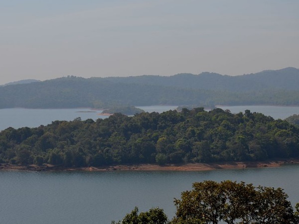 ഹൊന്നേമരഡുവിലെത്തിയാൽ
