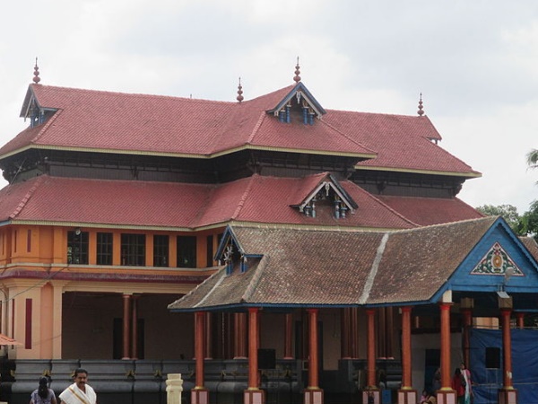 പെരുന്തച്ചനിൽ തുടങ്ങുന്ന ചരിത്രം