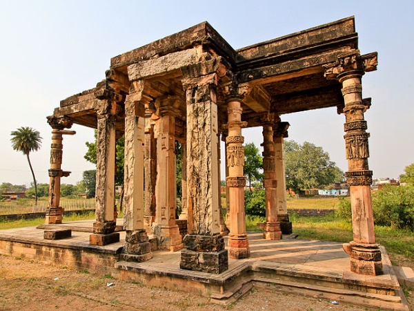 മൂന്നു മതങ്ങൾക്കും ഒരു പോലെ