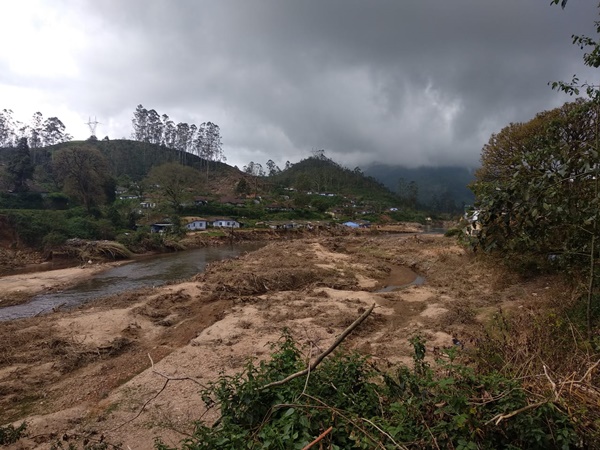 അതിജീവിക്കുന്ന മൂന്നാർ