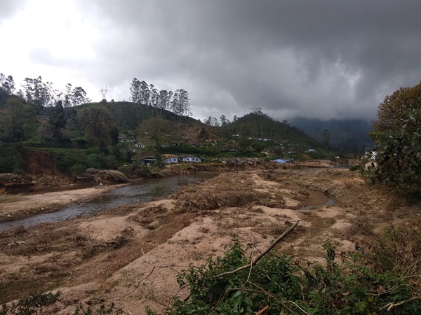 പ്രളയശേഷമുള്ള മൂന്നാറിനെ കാണാം ചിത്രങ്ങളിലൂടെ....