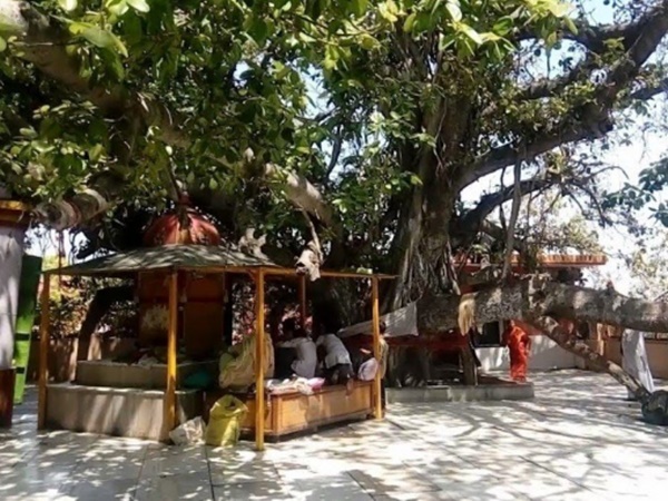 ഉപേക്ഷിക്കപ്പെട്ട ക്ഷേത്രം