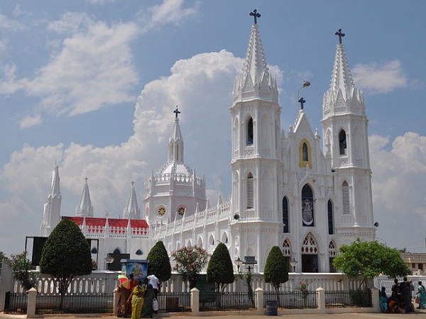 പഞ്ചാരമണലിലെ ദേവാലയം