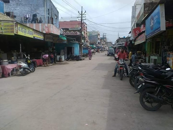 യാത്രയ്ക്കിടെ പകർത്തിയ ചിത്രങ്ങൾ
