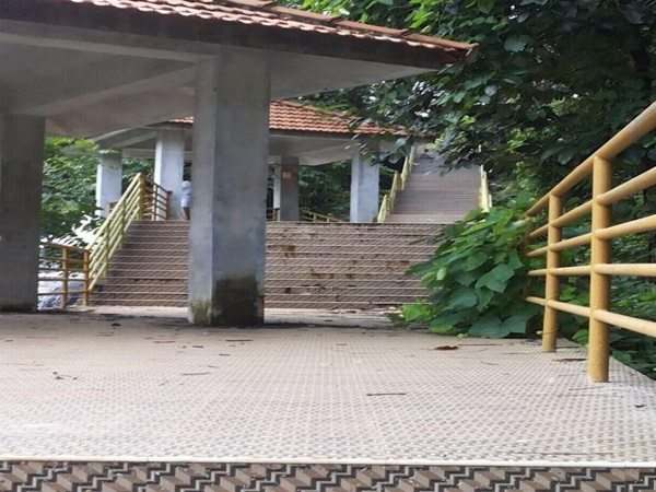 തുടരുന്ന നിർമ്മാണങ്ങൾ