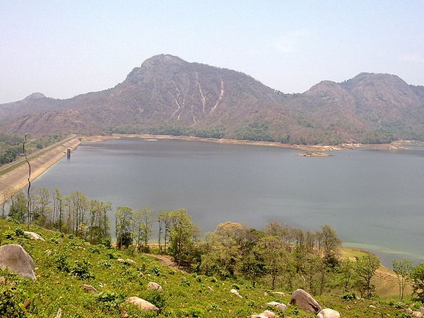 പോത്തുണ്ടി ഡാം
