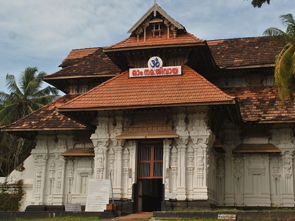 വടക്കുംനാഥക്ഷേത്രത്തിലേക്ക് പോയ കഥ
