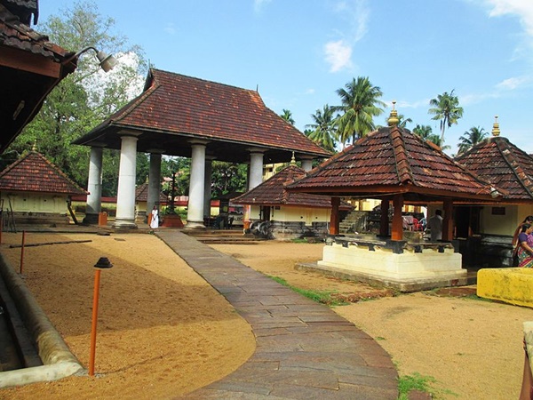 തിരുവഞ്ചിക്കുളം ശിവക്ഷേത്രം
