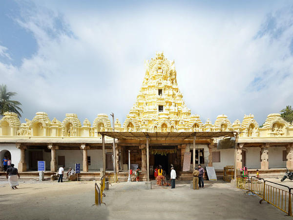 ചെലുവനാരായണ ക്ഷേത്രം, മെലുകോട്ടെ