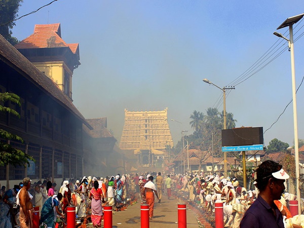 സ്ത്രീകളുടെ ശബരിമല