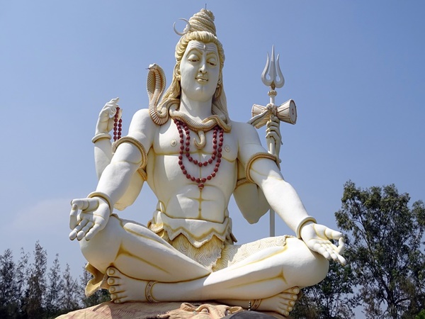 അക്ബർ ചക്രവർത്തി ഏറ്റെടുത്ത ശിവന്റെ നഗരം