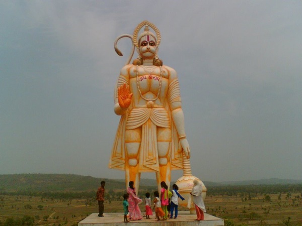 ഹനുമാൻറെ യഥാർഥ കാലടികൾ