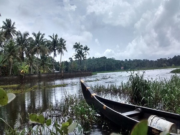 കുമരകം ബീച്ച്