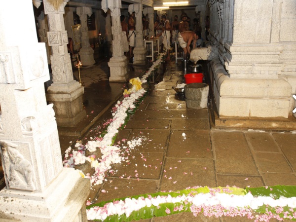 കൈലാസത്തിലെത്താം