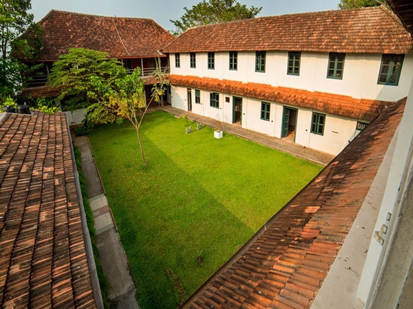 പെപ്പർ ഹൗസ്