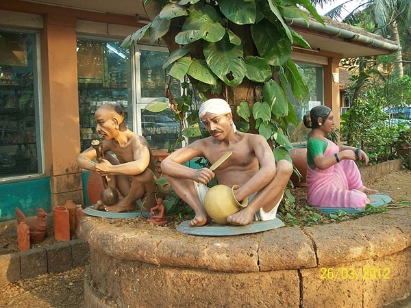 വിജയനഗരയിൽ തുടങ്ങി