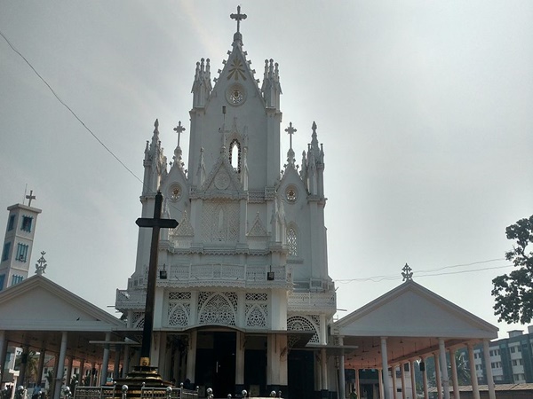 മണർകാട് പള്ളി