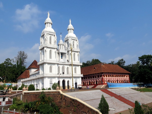 കുറവിലങ്ങാട് പള്ളി