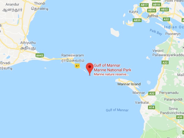 തൂത്തുക്കുടിക്കും ധനുഷ്കോടിക്കും ഇടയിൽ