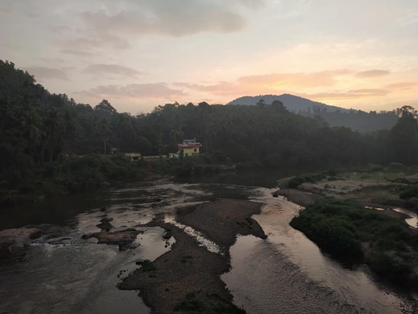 പേരറിയാത്ത പാലം