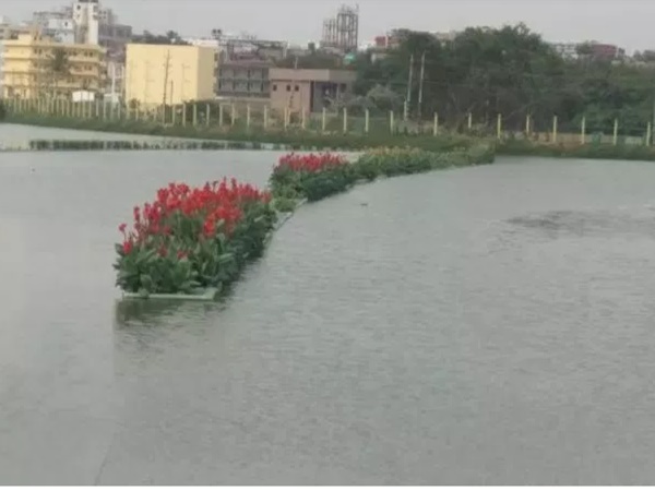 ഇന്ത്യയിലെ ഏറ്റവും വലിയ ഒഴുകുന്ന തടാകം