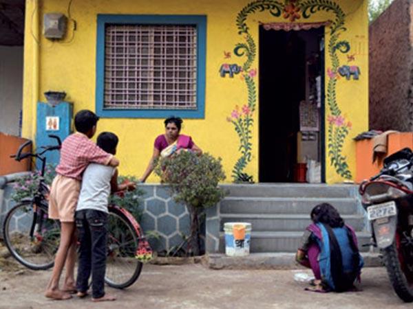 പൂട്ടില്ലാത്ത ലോക്കർ