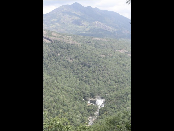 തൂവാനം ട്രക്കിങ്ങ്
