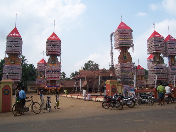 വലിയകുളങ്ങര ദേവിക്ഷേത്രം