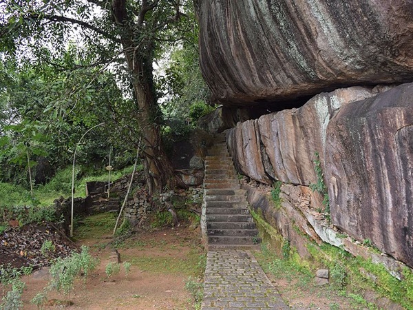 കല്ലിൽ അരുളുന്ന ദേവി