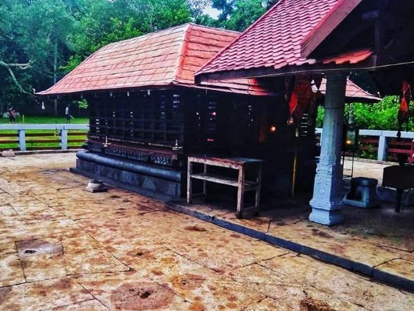 മണ്ണടി ദേവീ ക്ഷേത്രം