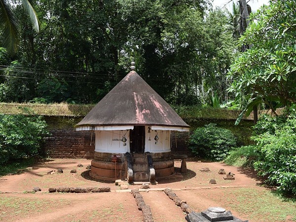 മഹാശിവലിംഗം