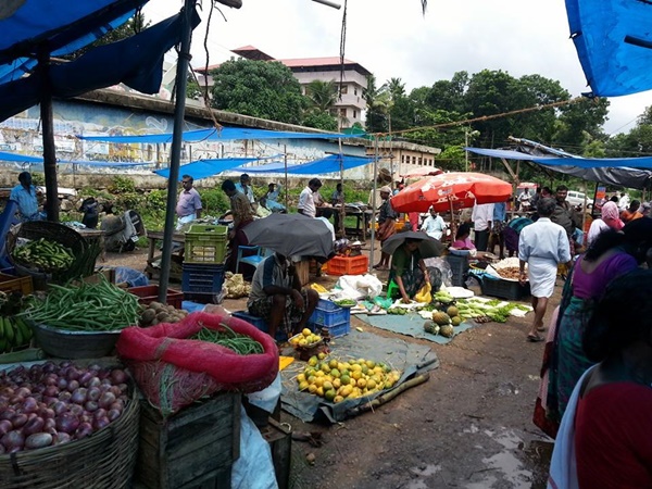 പറക്കോട് ചന്ത