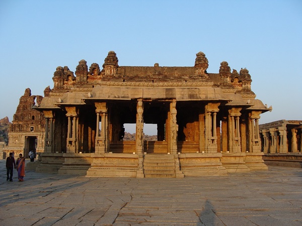 നന്ദിക്കും ഉണ്ടൊരു ക്ഷേത്രം