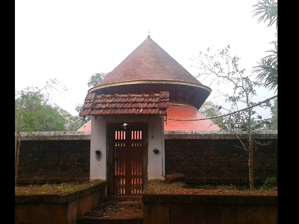 പുരാതന ക്ഷേത്രങ്ങളിലൊന്ന്